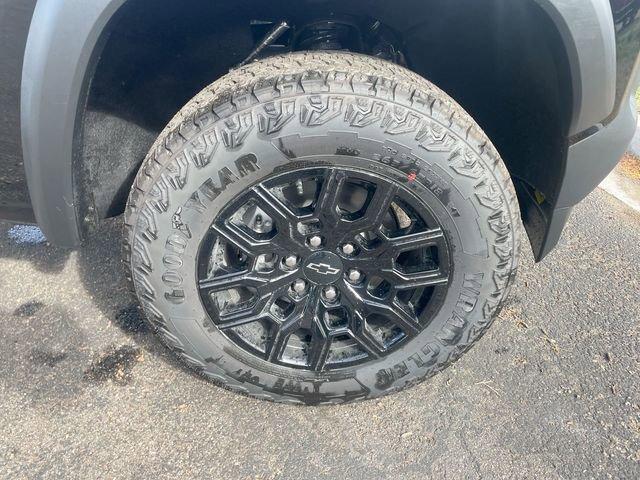 2024 Chevrolet Colorado Vehicle Photo in GREELEY, CO 80634-4125