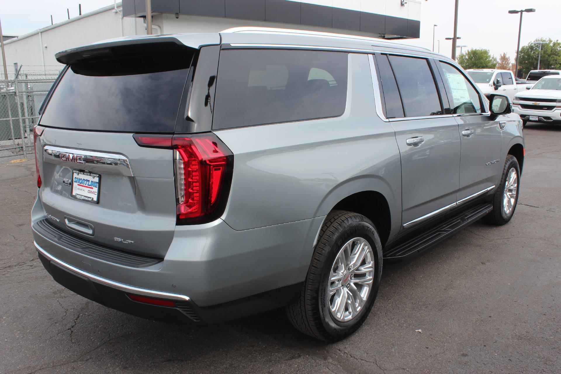 2024 GMC Yukon XL Vehicle Photo in AURORA, CO 80012-4011