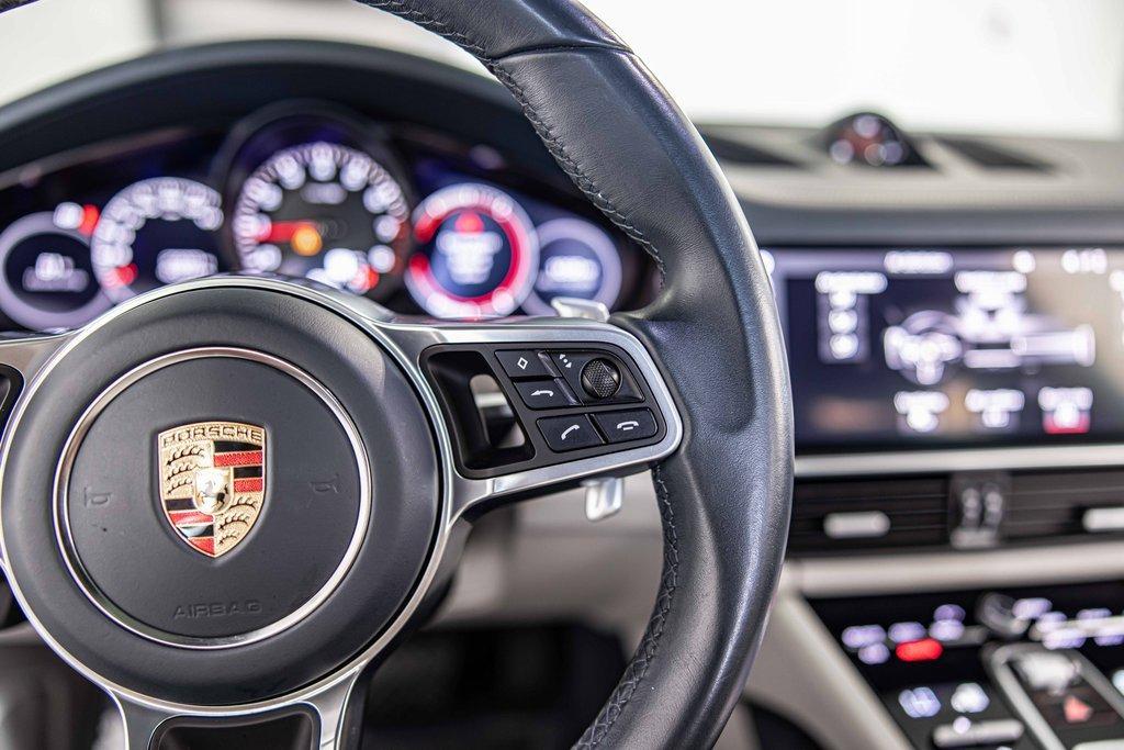 2021 Porsche Cayenne Vehicle Photo in Saint Charles, IL 60174