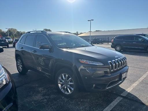 2015 Jeep Cherokee Vehicle Photo in APPLETON, WI 54914-8833