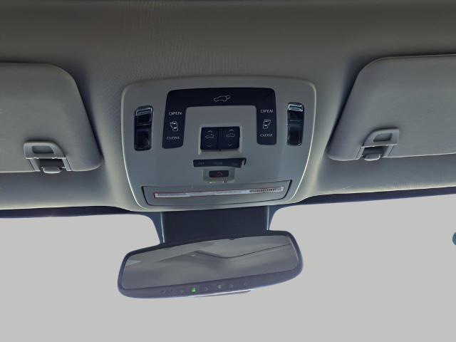 2022 Toyota Sienna Vehicle Photo in Oshkosh, WI 54904