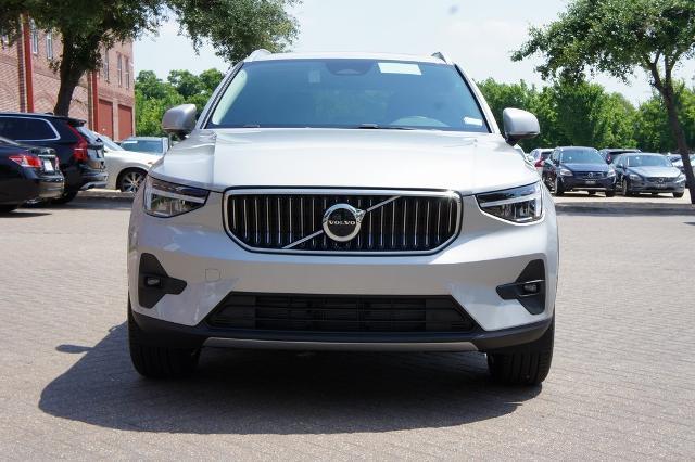 2023 Volvo XC40 Vehicle Photo in Houston, TX 77007