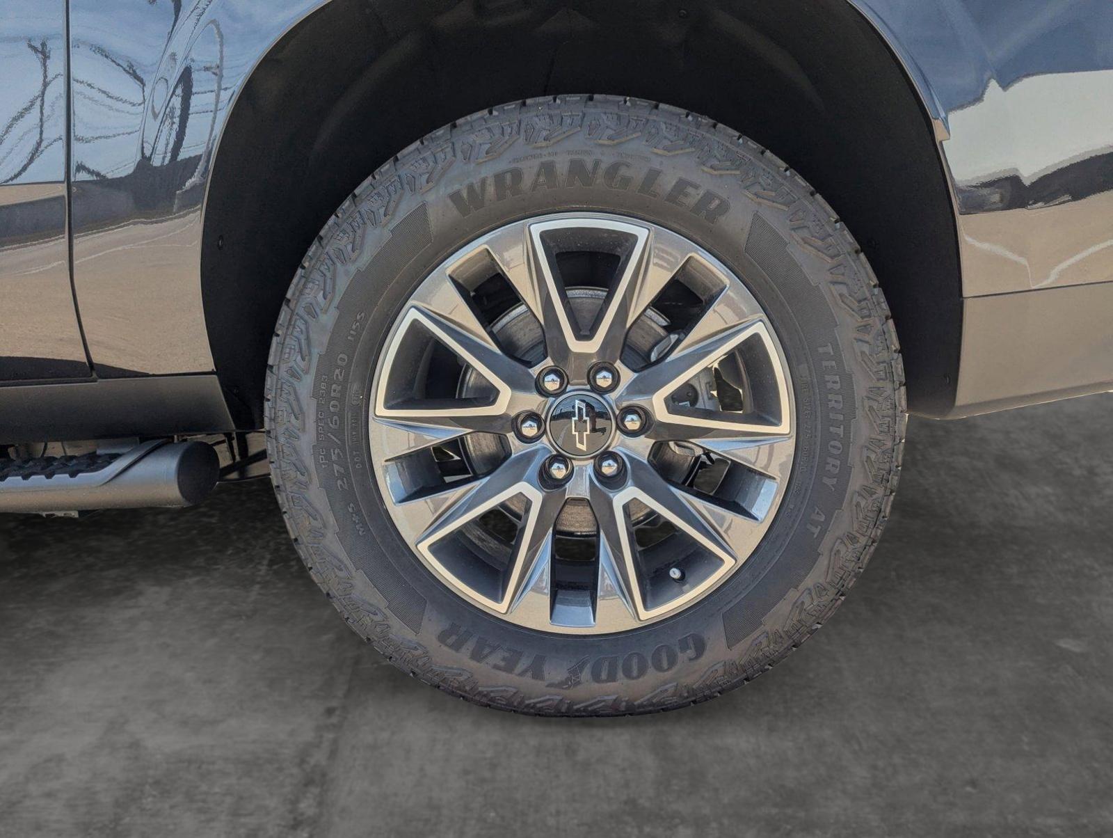 2024 Chevrolet Suburban Vehicle Photo in CORPUS CHRISTI, TX 78412-4902