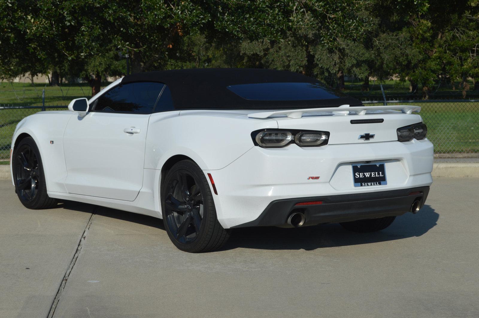 2020 Chevrolet Camaro Vehicle Photo in Houston, TX 77090