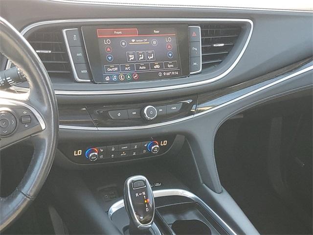 2020 Buick Enclave Vehicle Photo in GRAND BLANC, MI 48439-8139