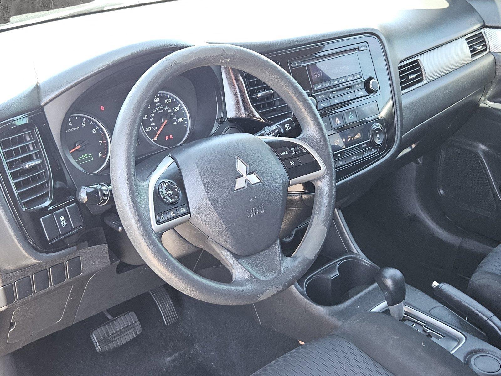 2014 Mitsubishi Outlander Vehicle Photo in PEORIA, AZ 85382-3715