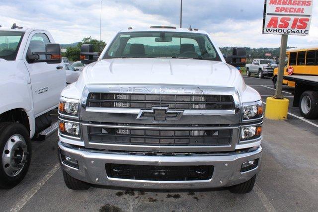 2024 Chevrolet Silverado 5500 HD Vehicle Photo in SAINT CLAIRSVILLE, OH 43950-8512