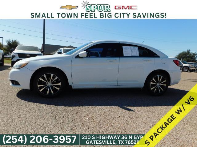 2011 Chrysler 200 Vehicle Photo in Weatherford, TX 76087