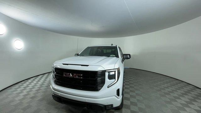 2025 GMC Sierra 1500 Vehicle Photo in GILBERT, AZ 85297-0402