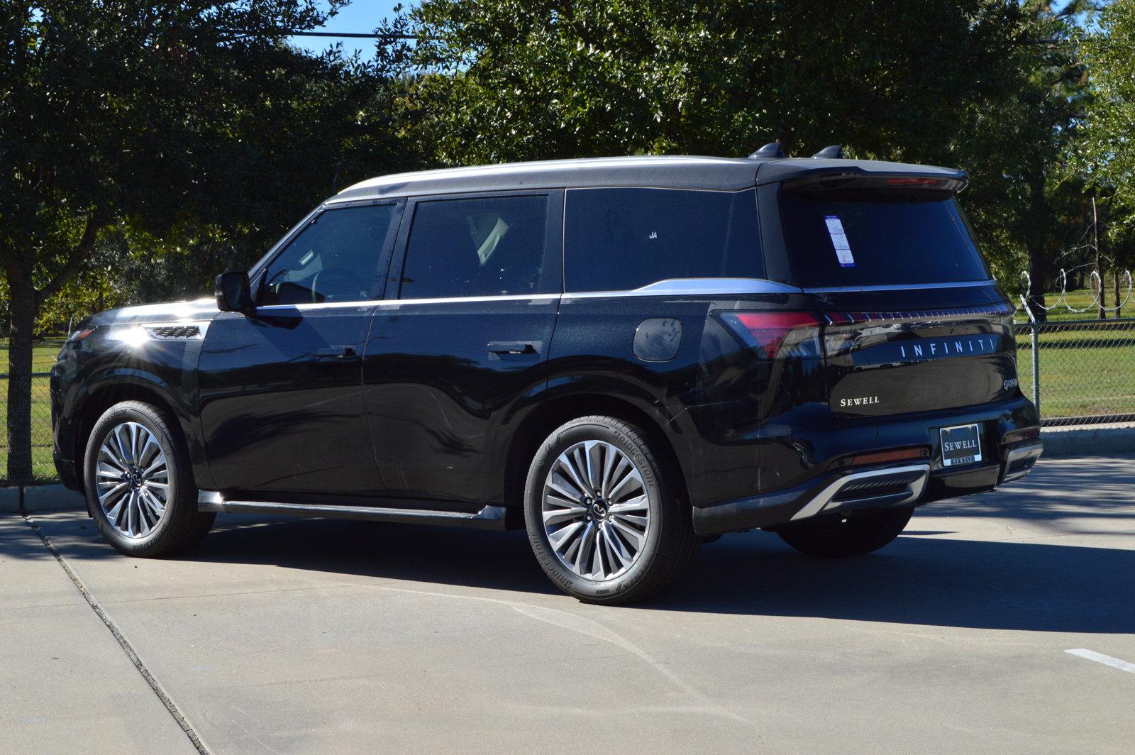 2025 INFINITI QX80 Vehicle Photo in Houston, TX 77090