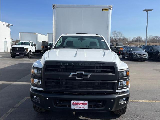 2023 Chevrolet Silverado 5500 HD Vehicle Photo in GREEN BAY, WI 54302-3701