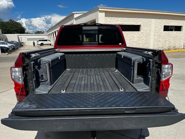 2018 Nissan Titan Vehicle Photo in TAMPA, FL 33612-3404