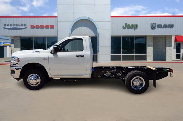 2024 Ram 3500 Chassis Cab Vehicle Photo in Cleburne, TX 76033