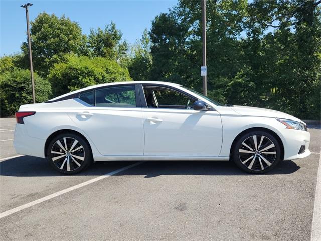 Used 2021 Nissan Altima SR with VIN 1N4BL4CV8MN369248 for sale in Little Rock, AR