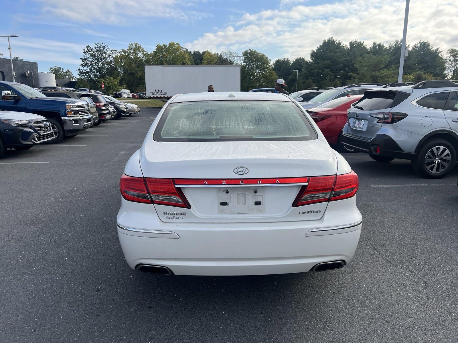 2011 Hyundai AZERA Vehicle Photo in Mechanicsburg, PA 17050