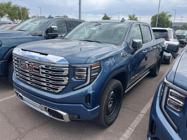 2024 GMC Sierra 1500 Vehicle Photo in GOODYEAR, AZ 85338-1310