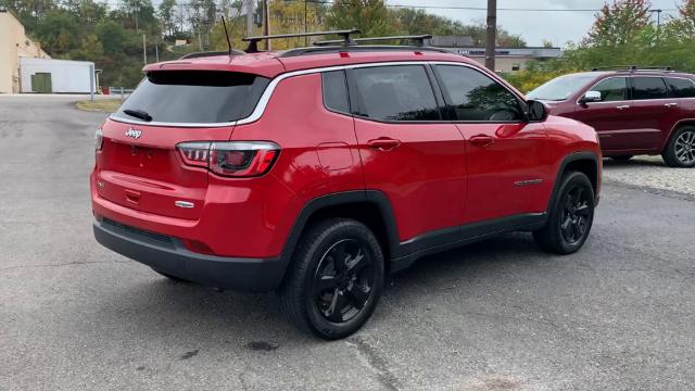 2018 Jeep Compass Vehicle Photo in MOON TOWNSHIP, PA 15108-2571