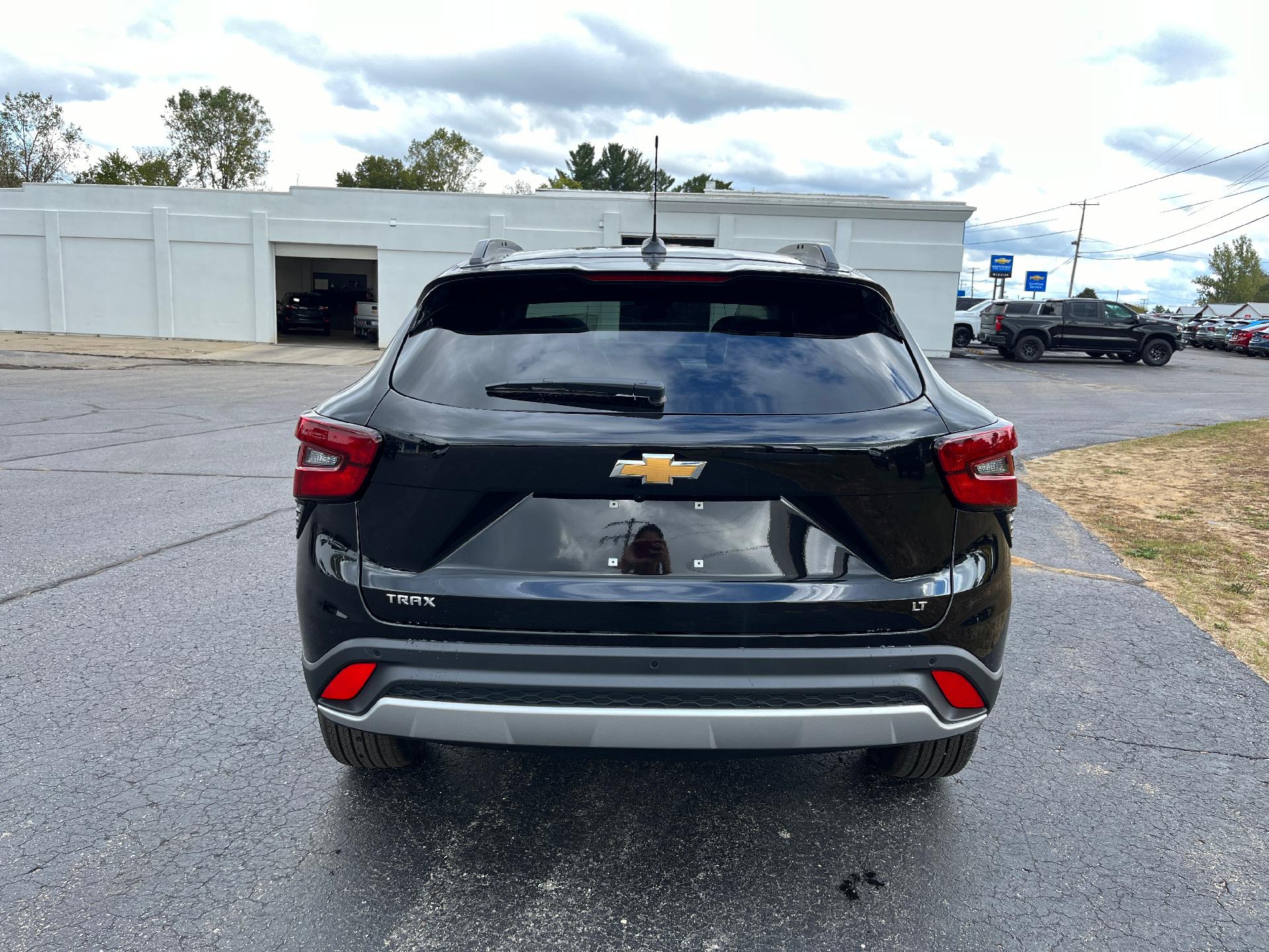 2025 Chevrolet Trax Vehicle Photo in CLARE, MI 48617-9414