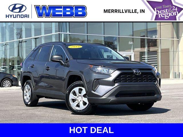 2019 Toyota RAV4 Vehicle Photo in Merrillville, IN 46410-5311