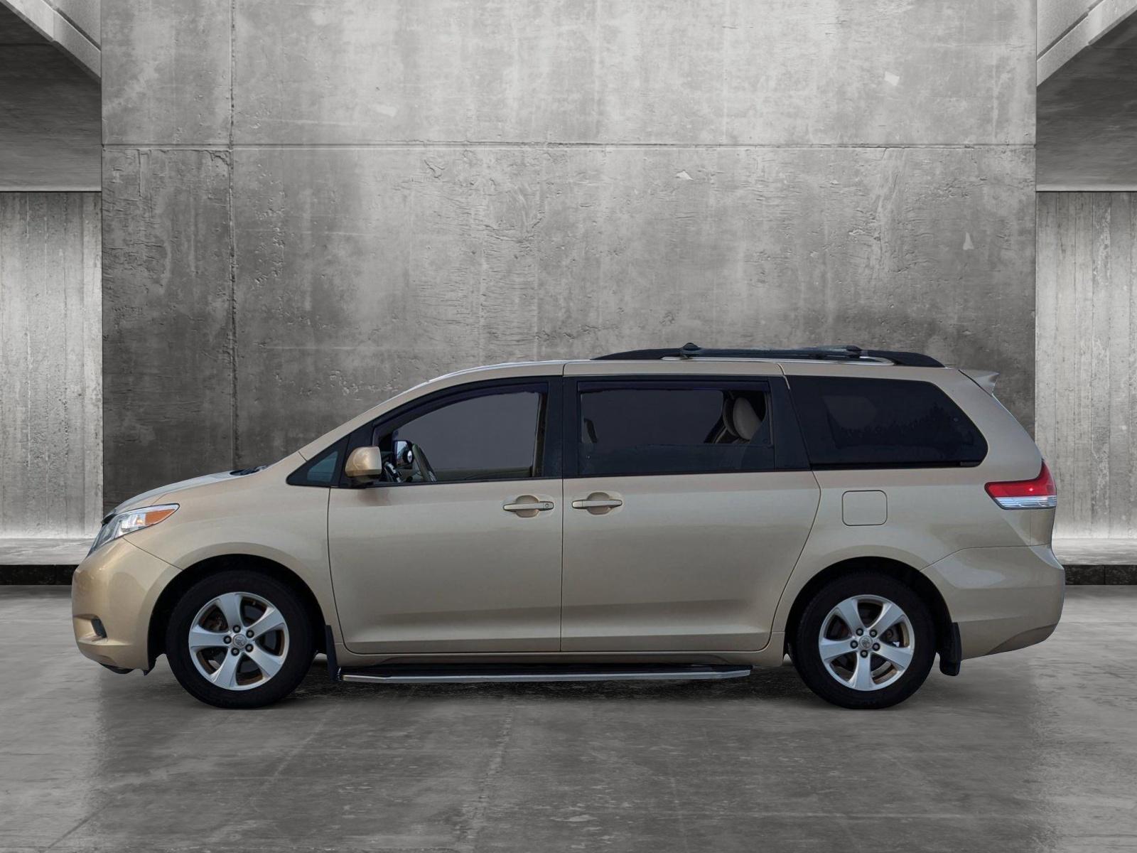 2013 Toyota Sienna Vehicle Photo in Ft. Myers, FL 33907