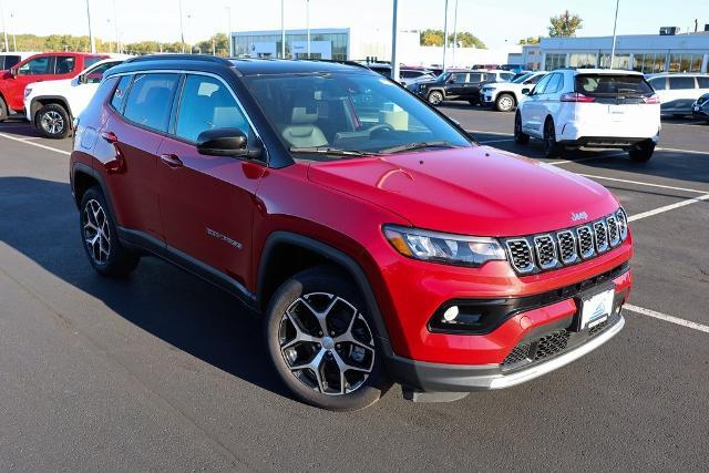 2024 Jeep Compass Vehicle Photo in GREEN BAY, WI 54304-5303