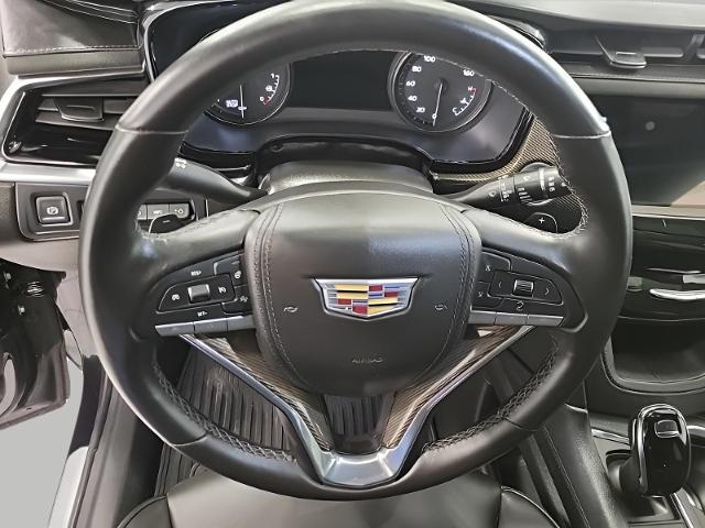 2024 Cadillac XT6 Vehicle Photo in Madison, WI 53713