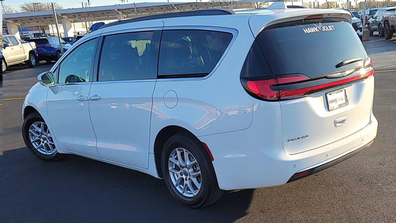 2022 Chrysler Pacifica Vehicle Photo in Plainfield, IL 60586