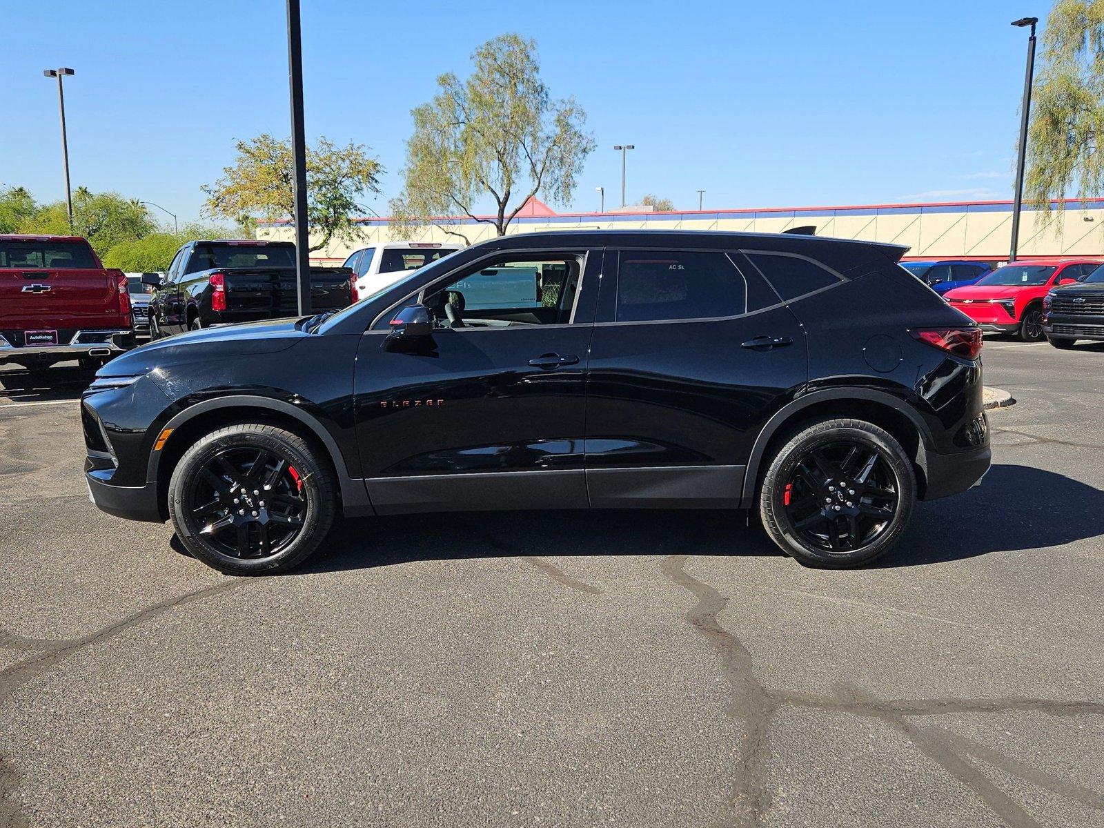 2025 Chevrolet Blazer Vehicle Photo in MESA, AZ 85206-4395