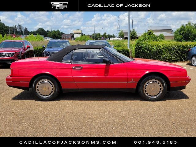 1992 Cadillac Allante' Vehicle Photo in RIDGELAND, MS 39157-4406