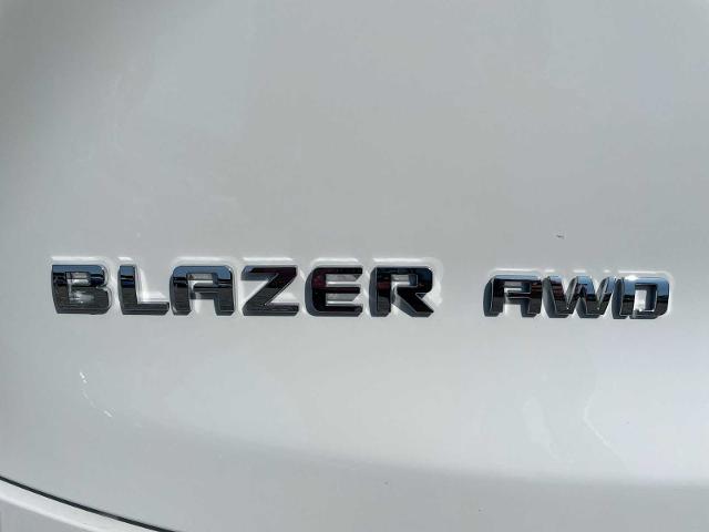 2025 Chevrolet Blazer Vehicle Photo in THOMPSONTOWN, PA 17094-9014