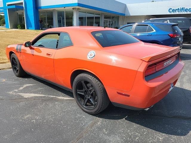 Used 2009 Dodge Challenger R/T with VIN 2B3LJ54T09H609384 for sale in Camden, TN