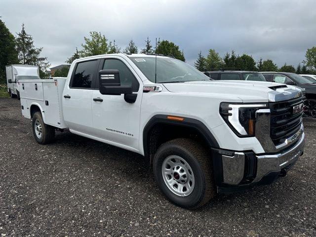 2024 GMC Sierra 3500 HD Vehicle Photo in MEDINA, OH 44256-9631