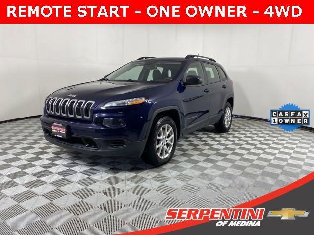 2016 Jeep Cherokee Vehicle Photo in MEDINA, OH 44256-9001