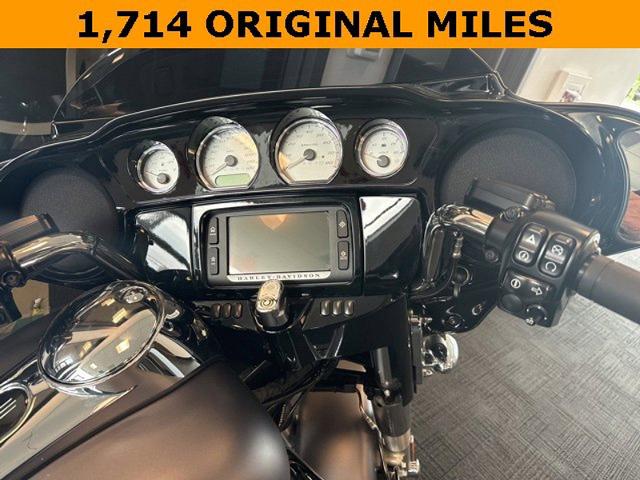 2017 Harley Davidson STREET GLIDE Vehicle Photo in TREVOSE, PA 19053-4984