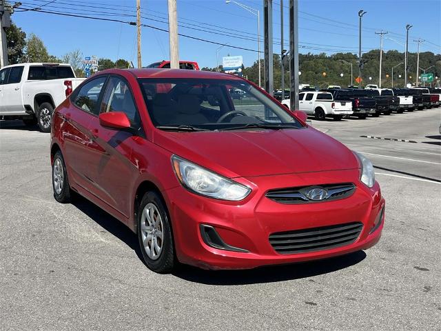 2013 Hyundai Accent Vehicle Photo in ALCOA, TN 37701-3235