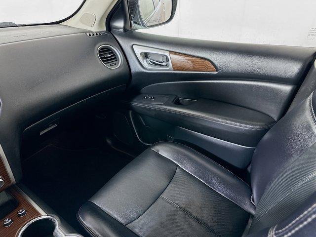 2020 Nissan Pathfinder Vehicle Photo in Doylestown, PA 18901