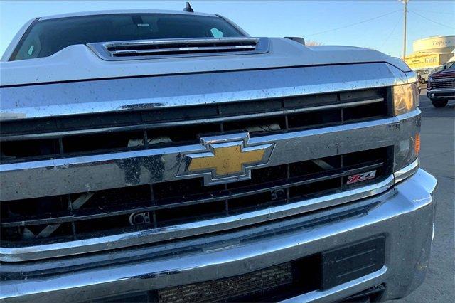 2018 Chevrolet Silverado 2500 HD Vehicle Photo in TOPEKA, KS 66609-0000