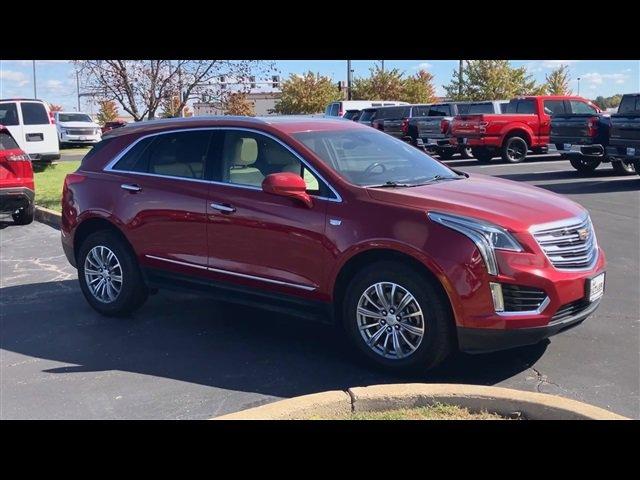 Used 2019 Cadillac XT5 Luxury with VIN 1GYKNDRS0KZ269212 for sale in Fenton, MO