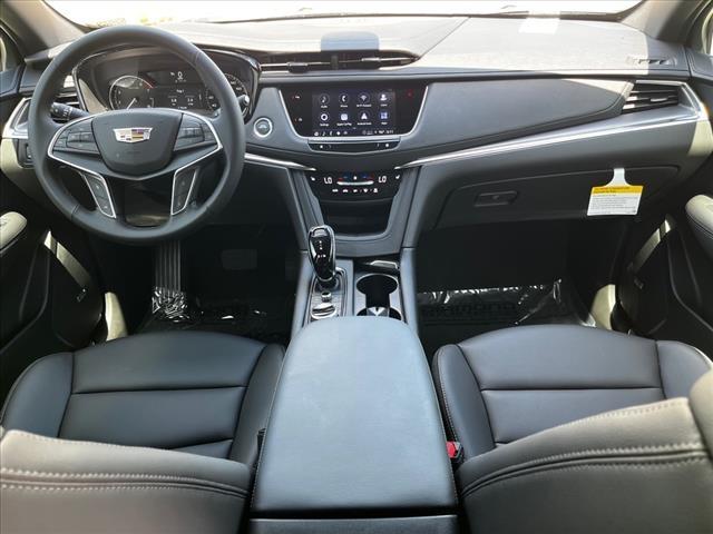 2025 Cadillac XT5 Vehicle Photo in TAMPA, FL 33612-3404