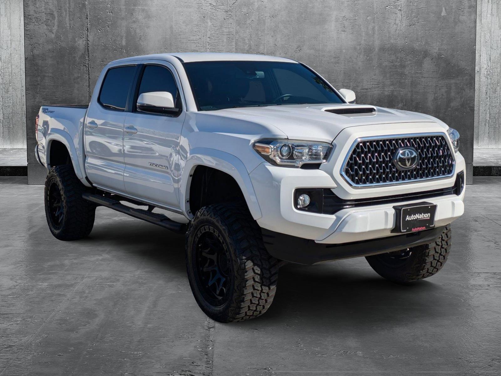 2019 Toyota Tacoma 2WD Vehicle Photo in Tustin, CA 92782