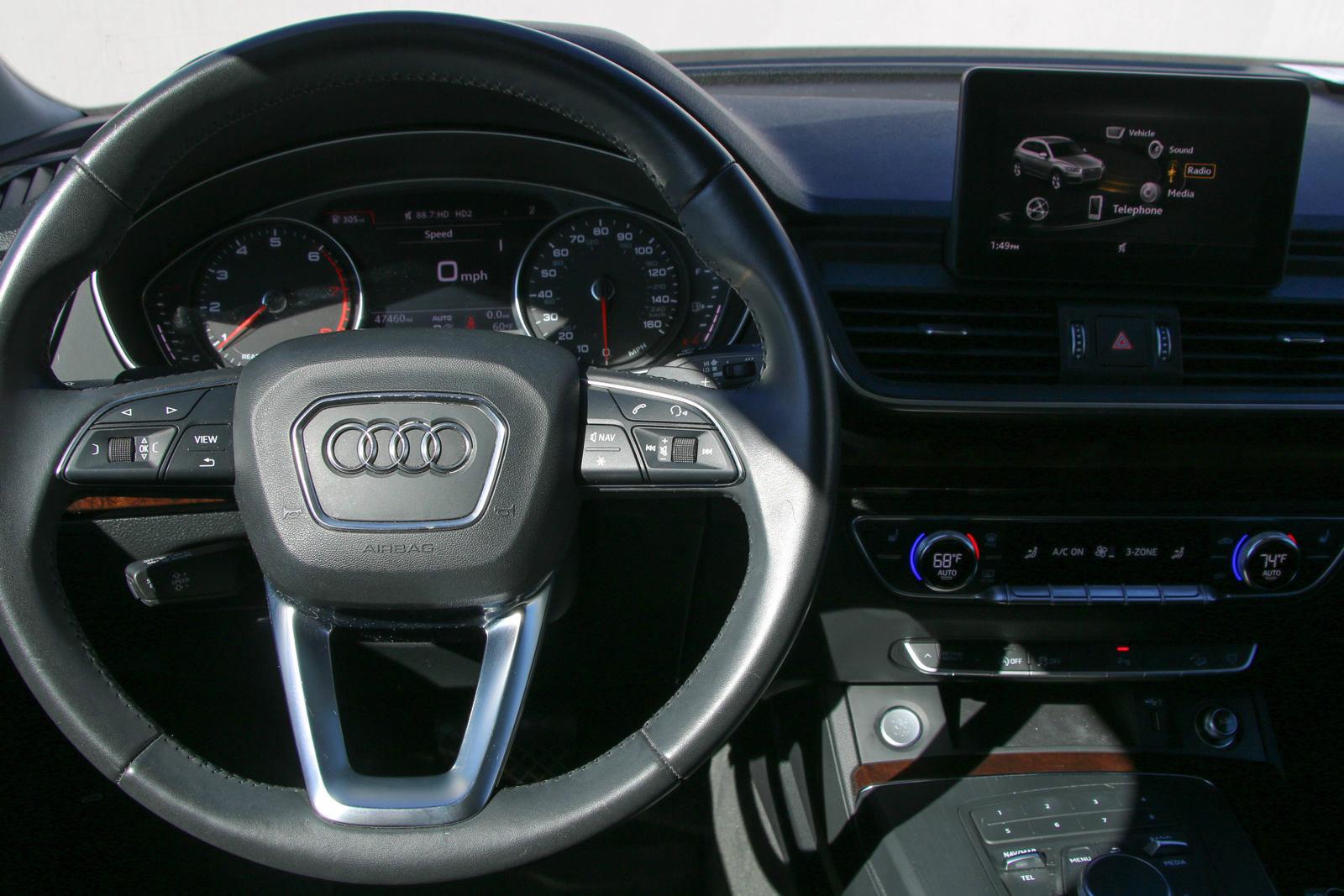 2020 Audi Q5 Vehicle Photo in SUGAR LAND, TX 77478