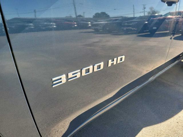 2025 Chevrolet Silverado 3500 HD Vehicle Photo in MIDLAND, TX 79703-7718