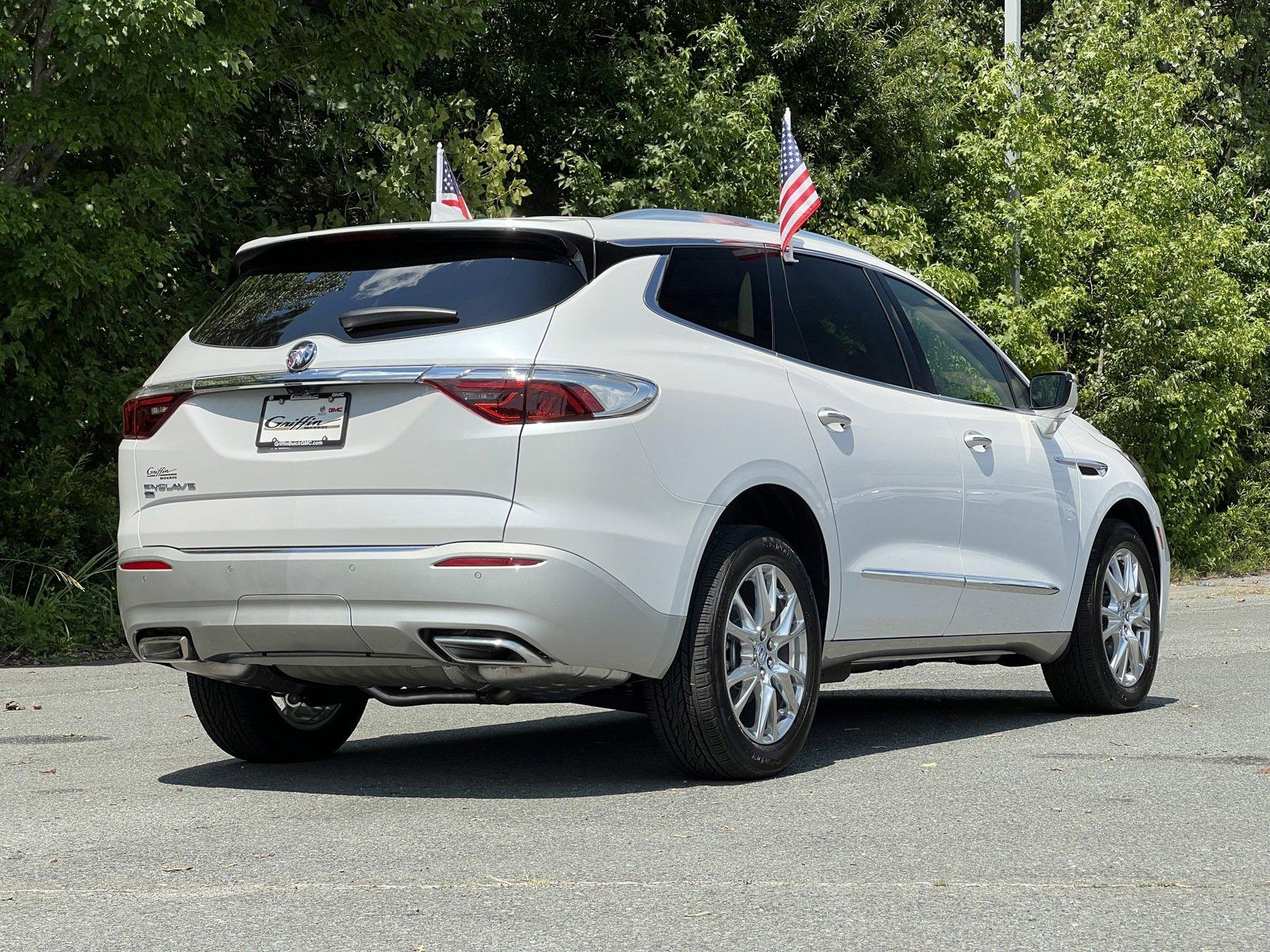 2024 Buick Enclave Vehicle Photo in MONROE, NC 28110-8431