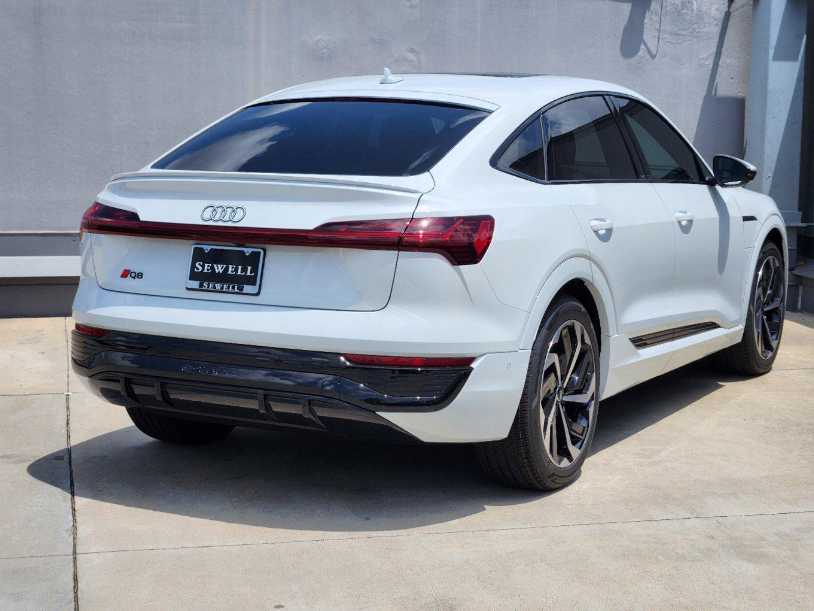 2024 Audi Q8 e-tron Sportback Vehicle Photo in SUGAR LAND, TX 77478