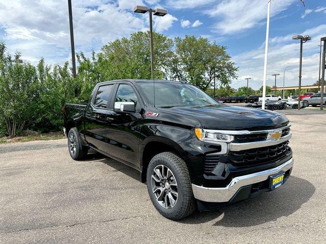 2024 Chevrolet Silverado 1500 Vehicle Photo in GREELEY, CO 80634-4125