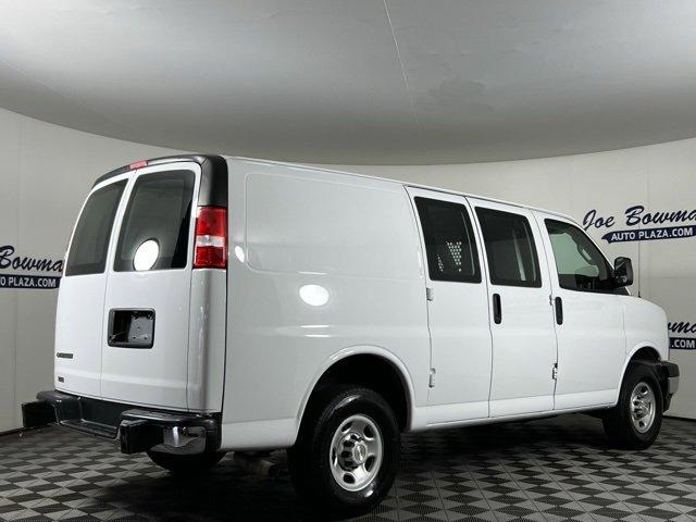 2022 Chevrolet Express Cargo Van Vehicle Photo in HARRISONBURG, VA 22801-8763