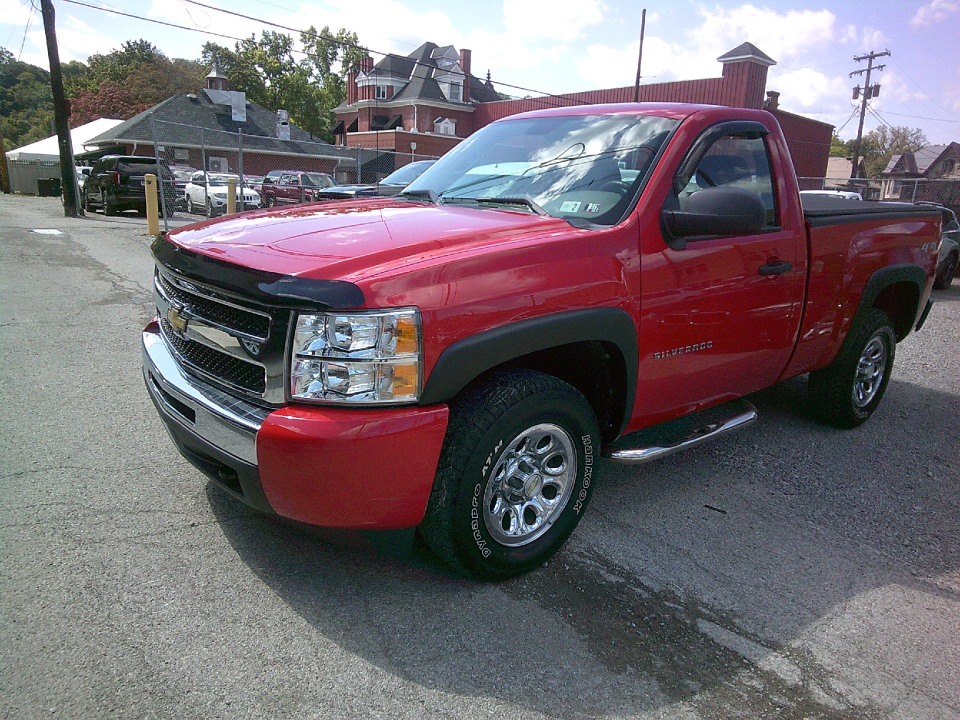 2010 Chevrolet Silverado 1500 Vehicle Photo in KITTANNING, PA 16201-1536