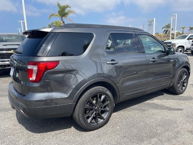 2017 Ford Explorer Vehicle Photo in VENTURA, CA 93003-8585