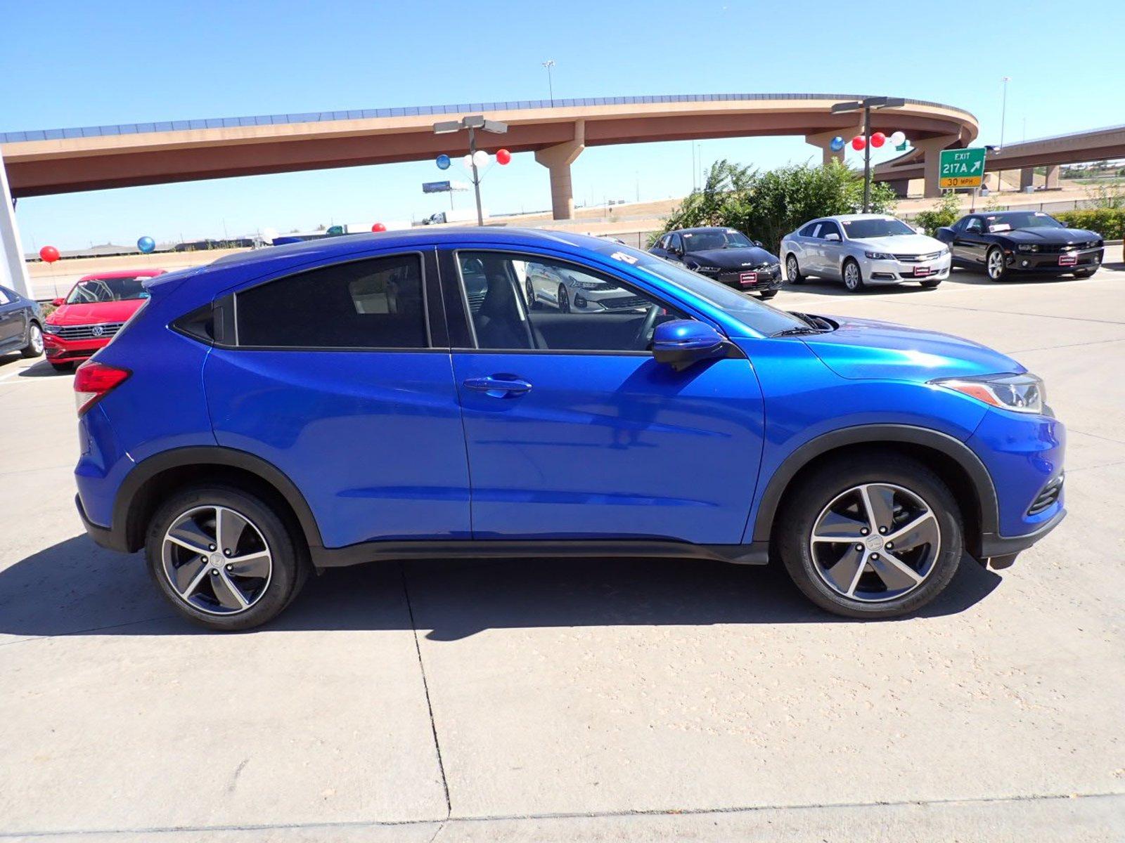 2021 Honda HR-V Vehicle Photo in DENVER, CO 80221-3610