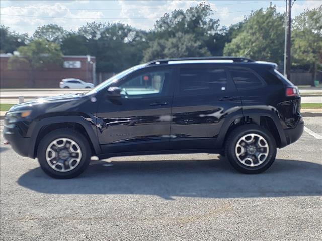 2022 Jeep Cherokee Vehicle Photo in DENTON, TX 76210-9321